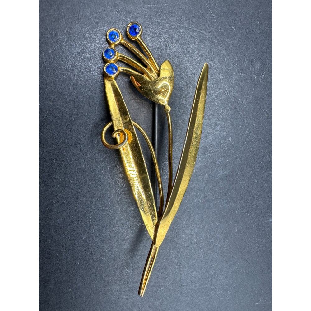 Vintage Gold Wash Sterling Silver 925 Sapphire Blue Crystal Floral Brooch Pin